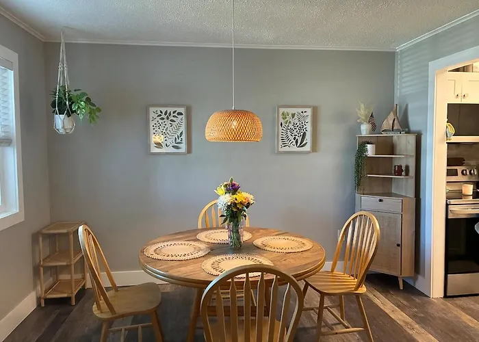 Cute And Cozy Condo, Short Walk To The * Ocean City